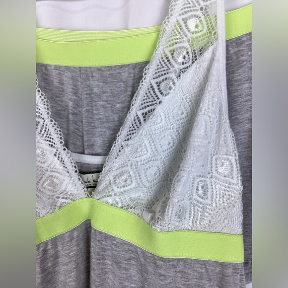 Nicole Miller 2 Piece Cami Set- Sz Medium - Picture 3 of 5